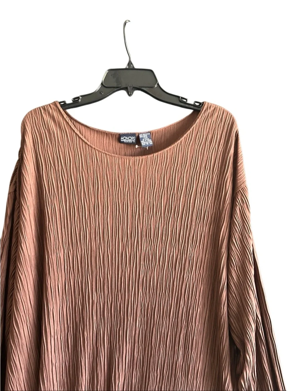 Honors Plus Pleated Long Sleeve Tunic Top - Brown. Size 18W